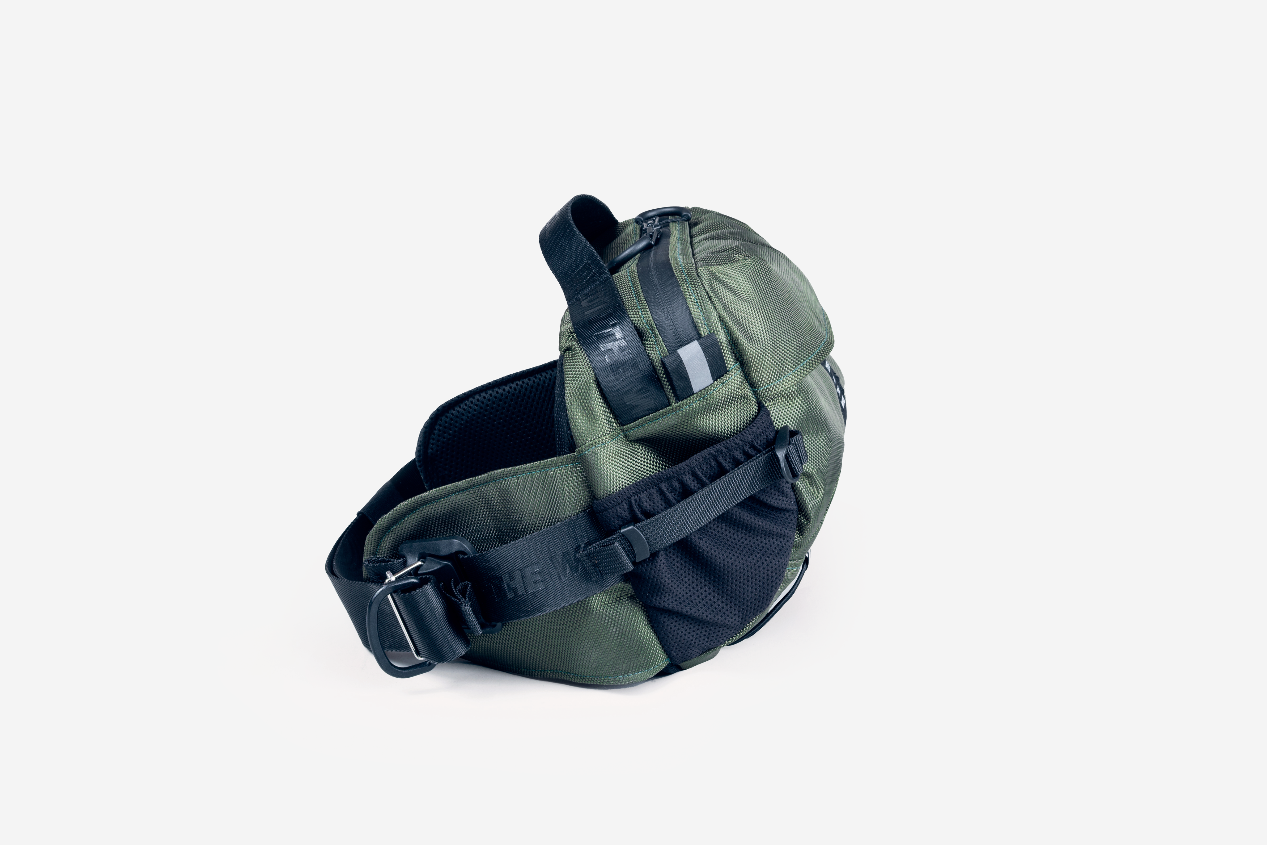 Water bottle pockets