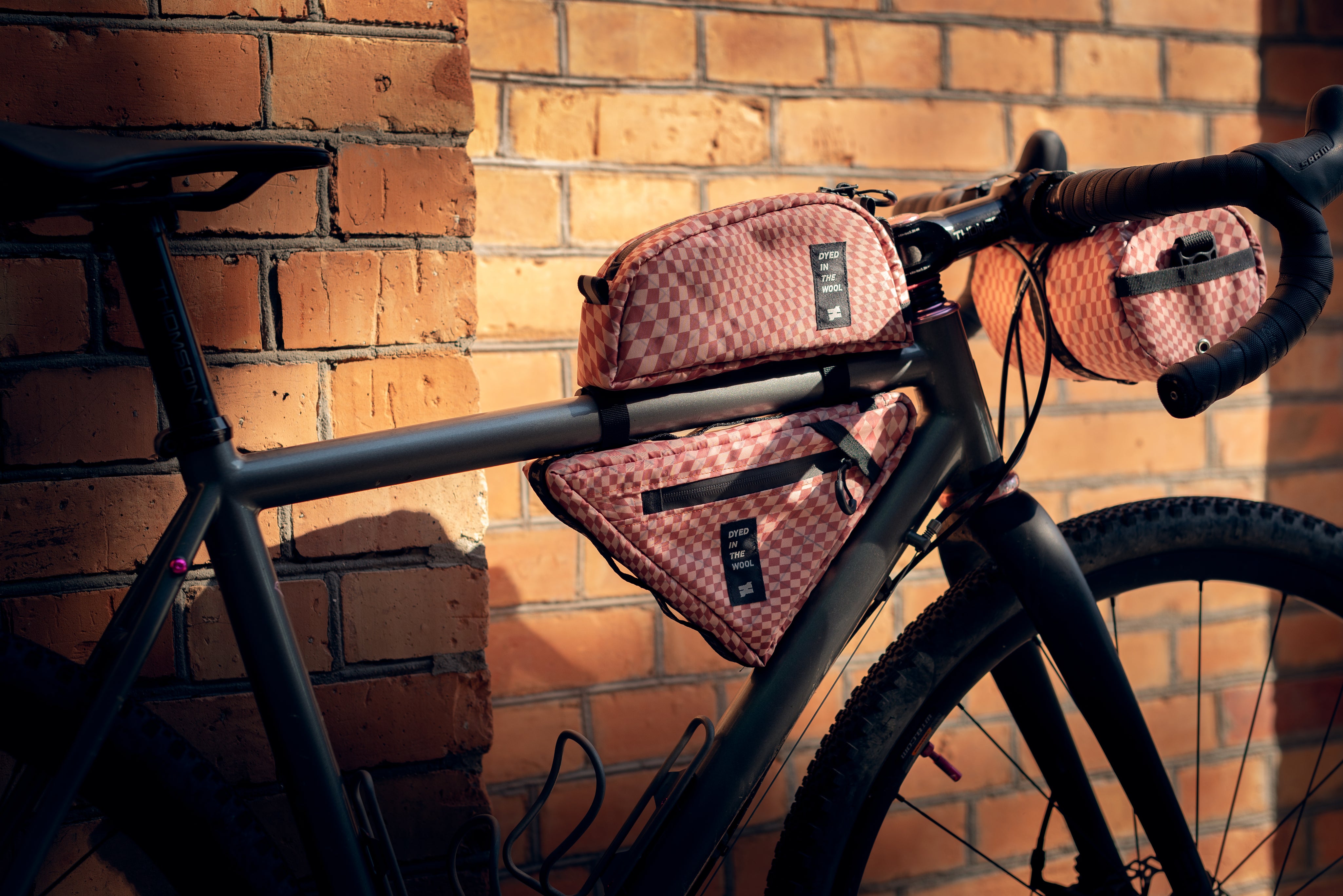 TOP TUBE BAG |  BRICK CHEQUER