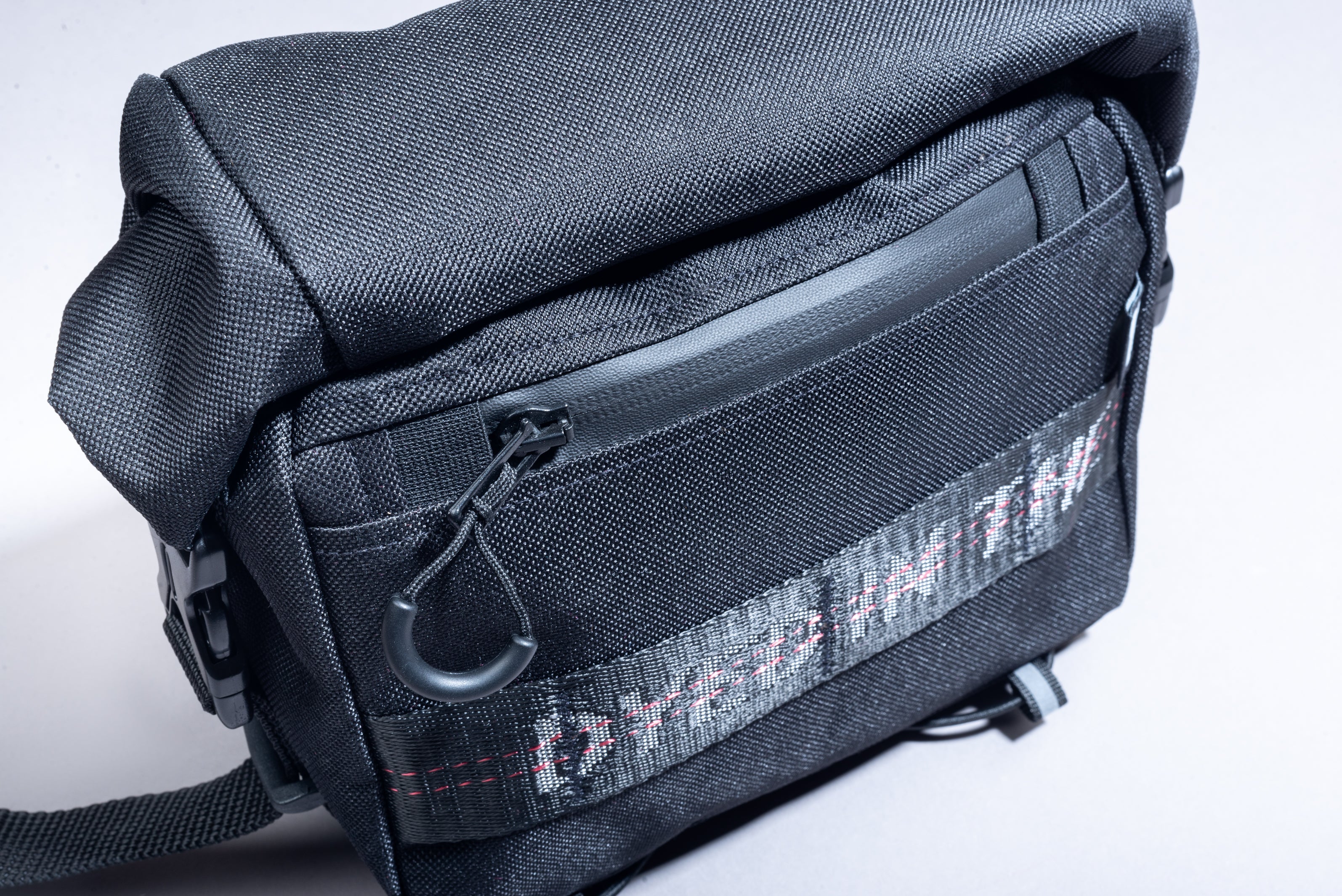 THE EVERYWHERE BAG